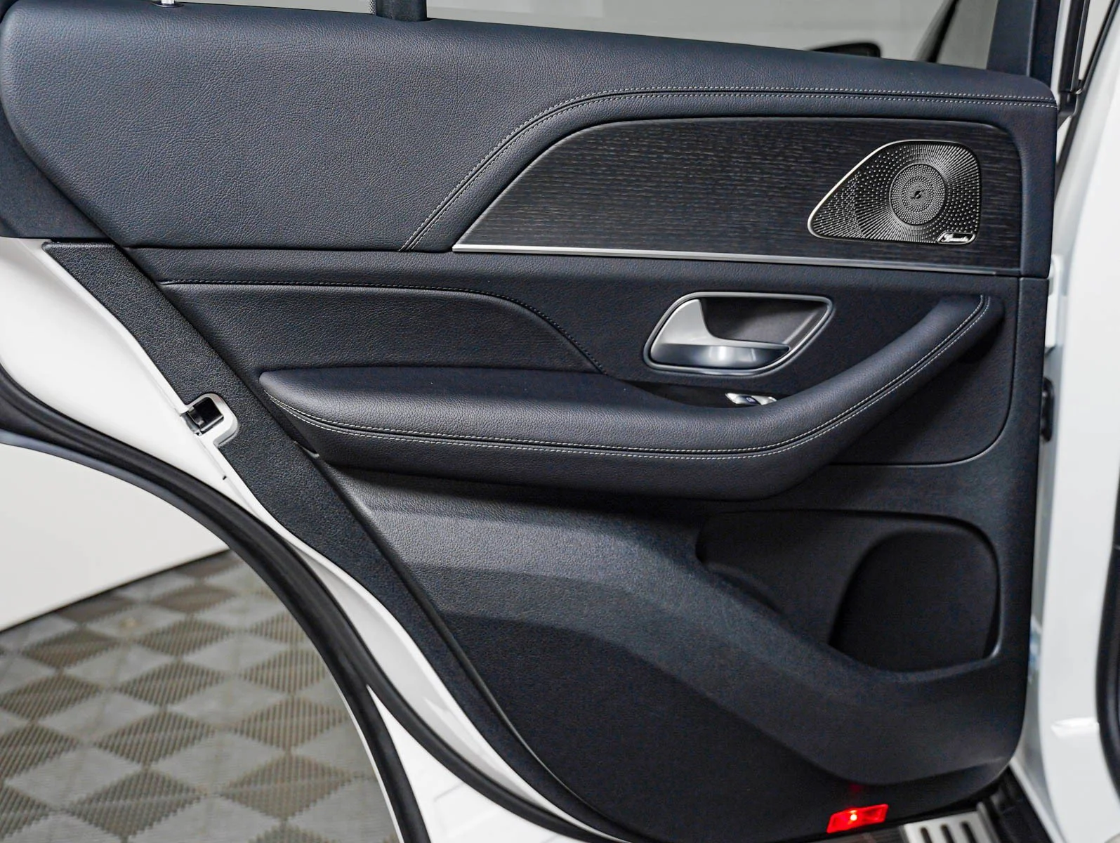 New 2026 Polar White Mercedes-Benz AMG® 4MATIC image 26