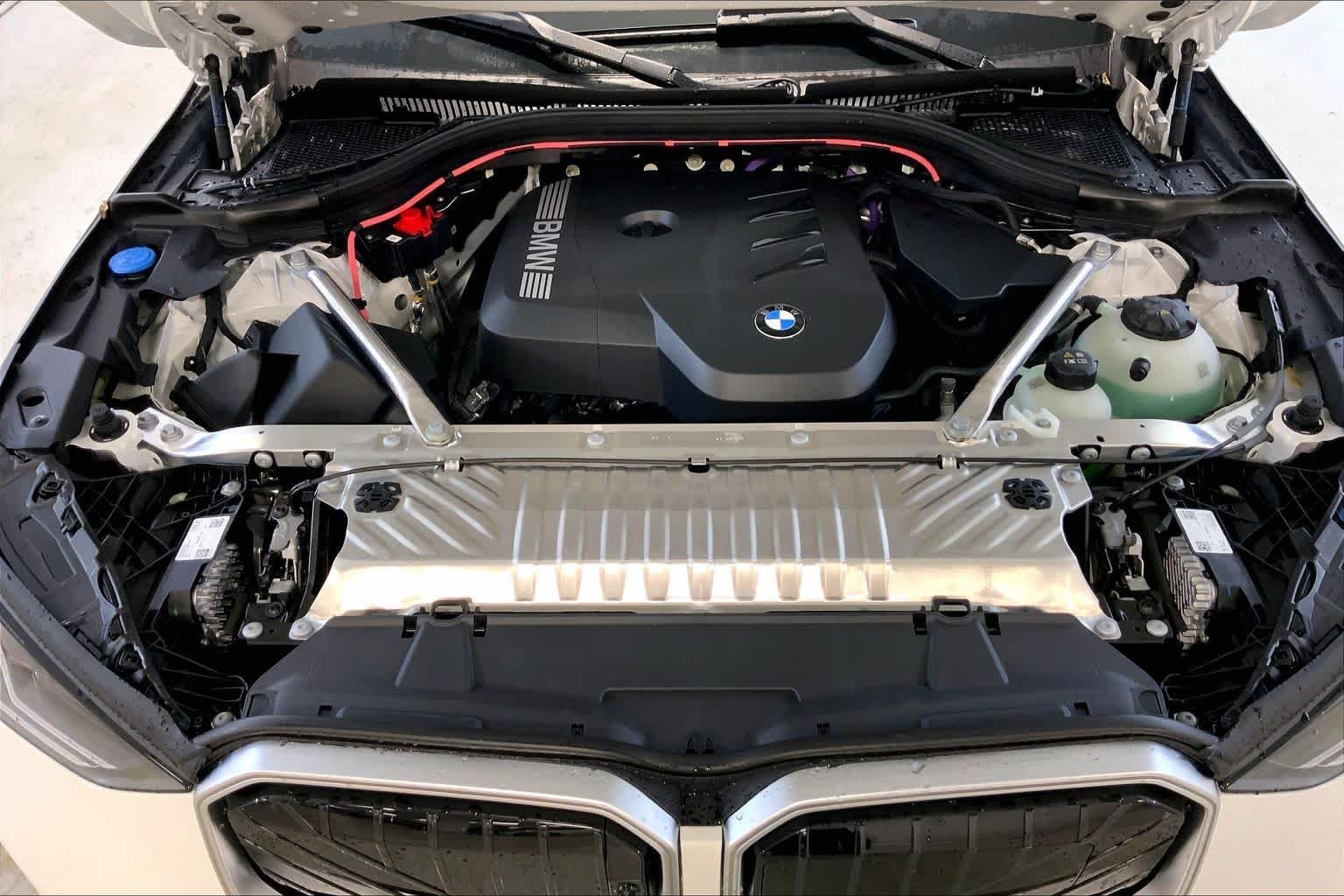 New 2026 Alpine White BMW 30 xDrive image 16