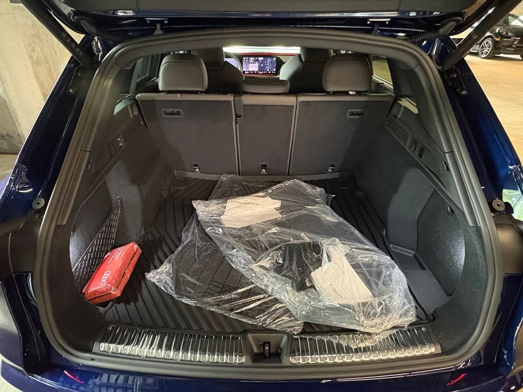 New 2026 Navarra Blue Metallic Audi 2.0T Prestige image 30