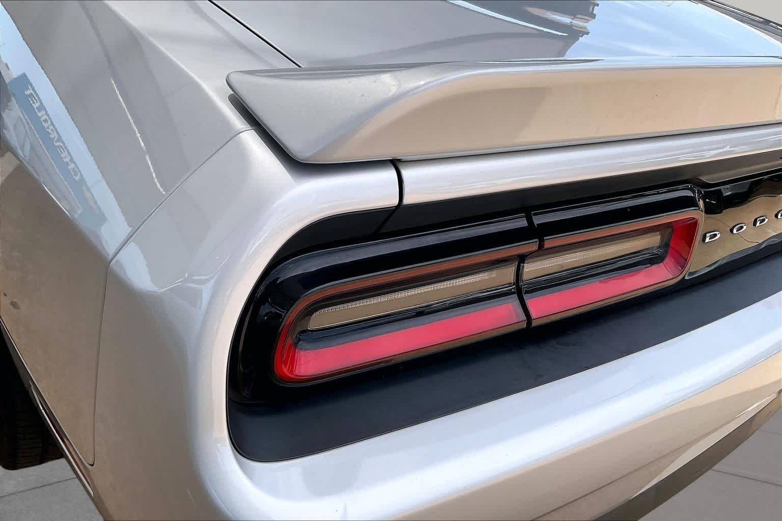 Used 2021 Triple Nickel Clearcoat Dodge R/T image 27