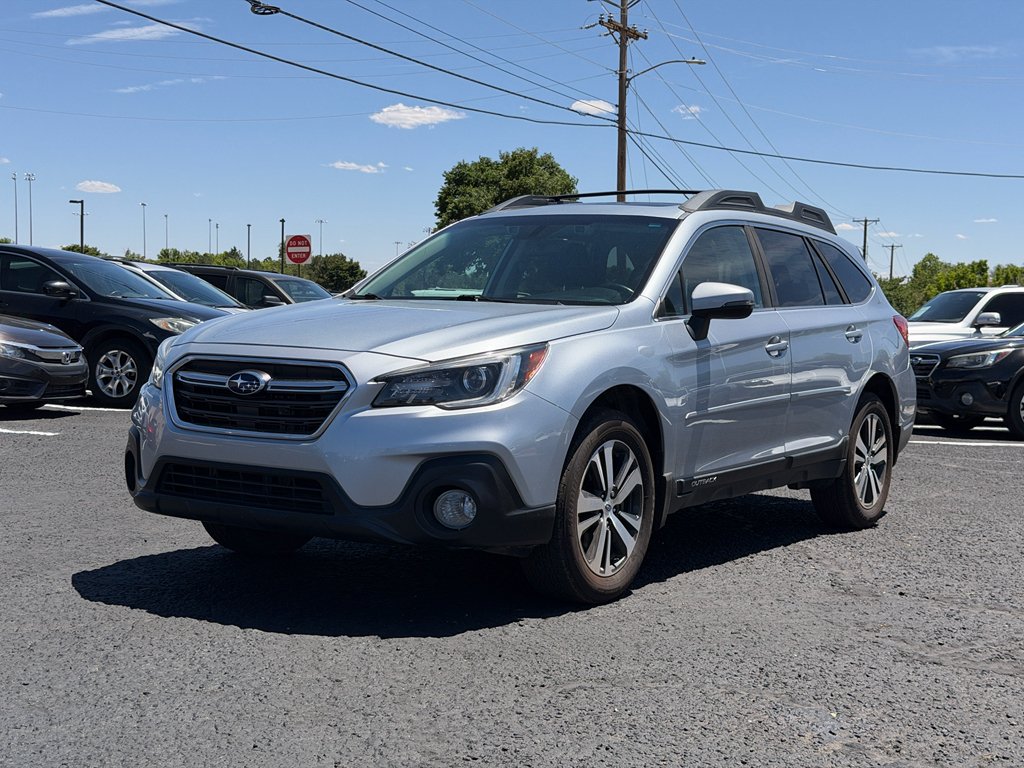 2018 Subaru Outback 2.5i Limited's photo