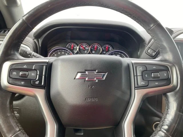 Used 2019 White Chevrolet RST image 17