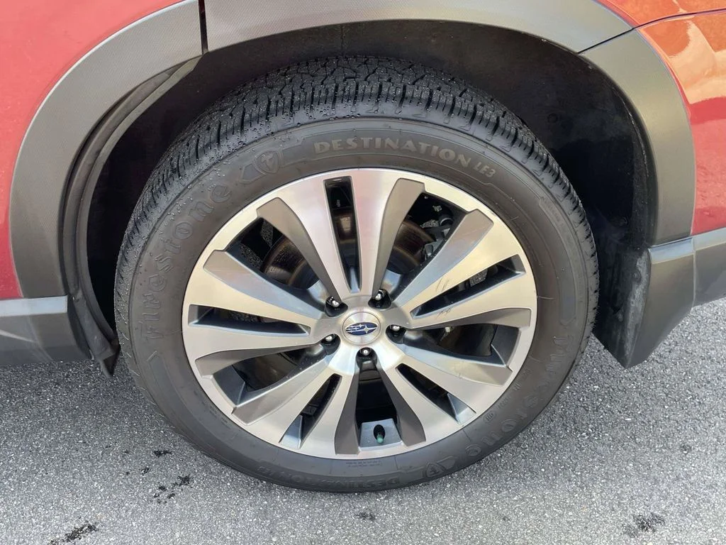 Used 2022 Red Subaru Limited image 33