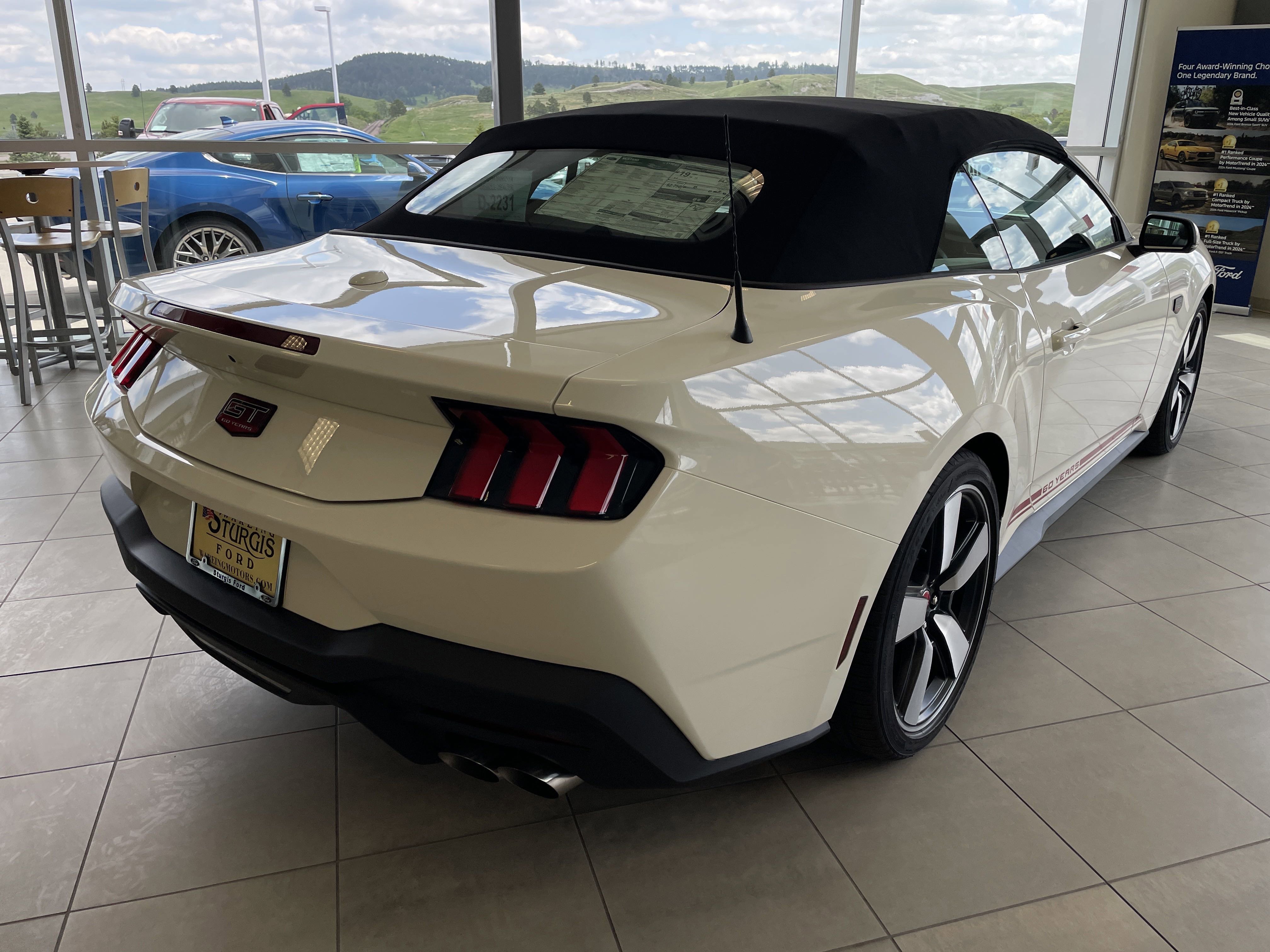 2025 Ford Mustang GT Premium Convertible - Photo 20
