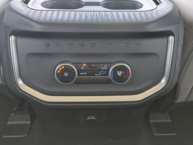 New 2027 Agate Black Metallic Ford Active image 16