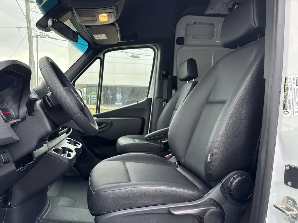 2025 Mercedes-Benz Sprinter Cargo Van Base - Photo 8