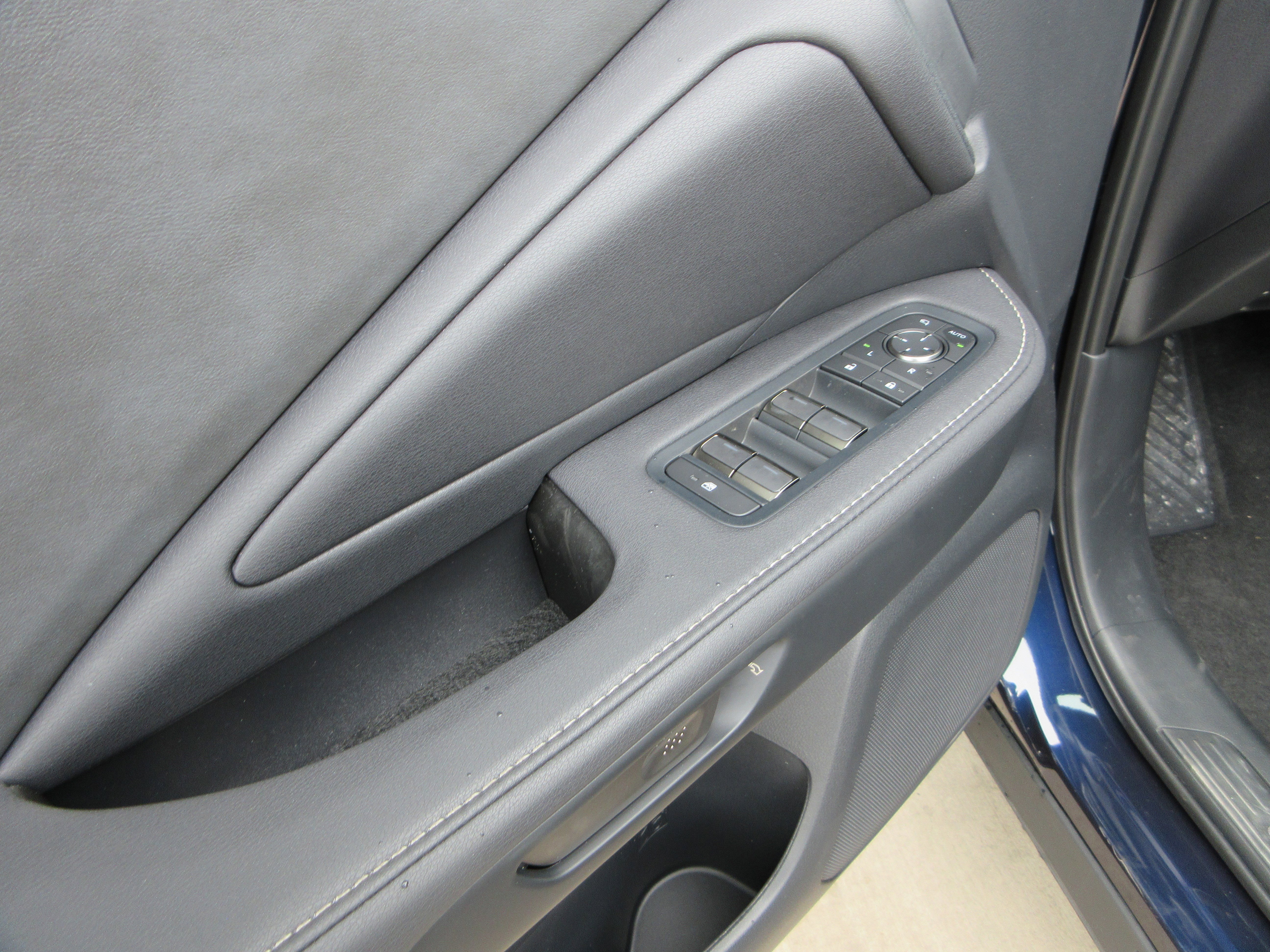 New 2026 Nightfall Mica Lexus PREMIUM AWD image 30