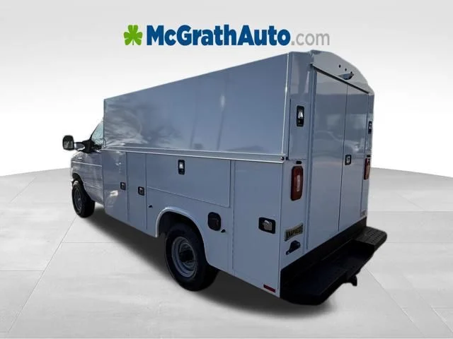 2026 Ford E-Series Cutaway Base - Photo 3