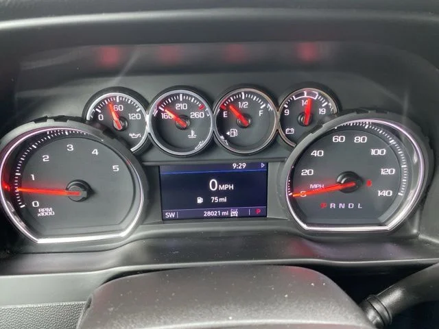Used 2023 White Chevrolet LT image 27
