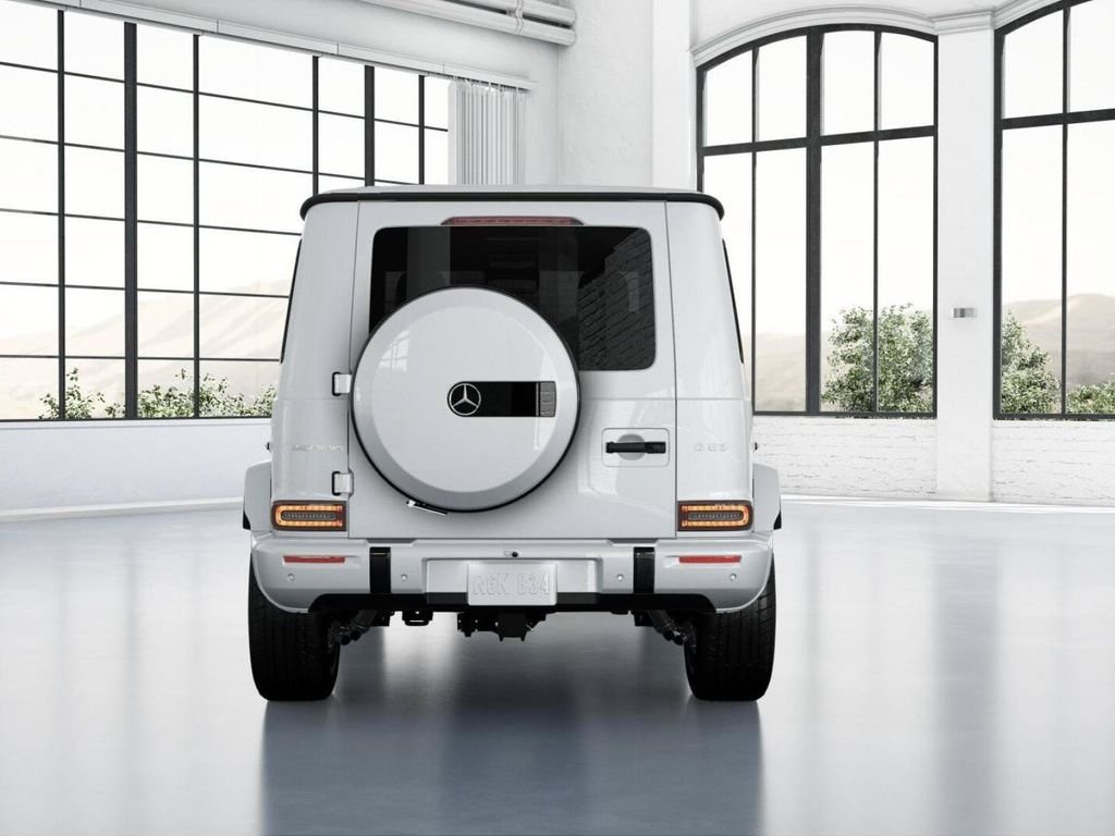New 2027 MANUFAKTUR Moonlight White Metallic Mercedes-Benz AMG® G 63 SUV image 25