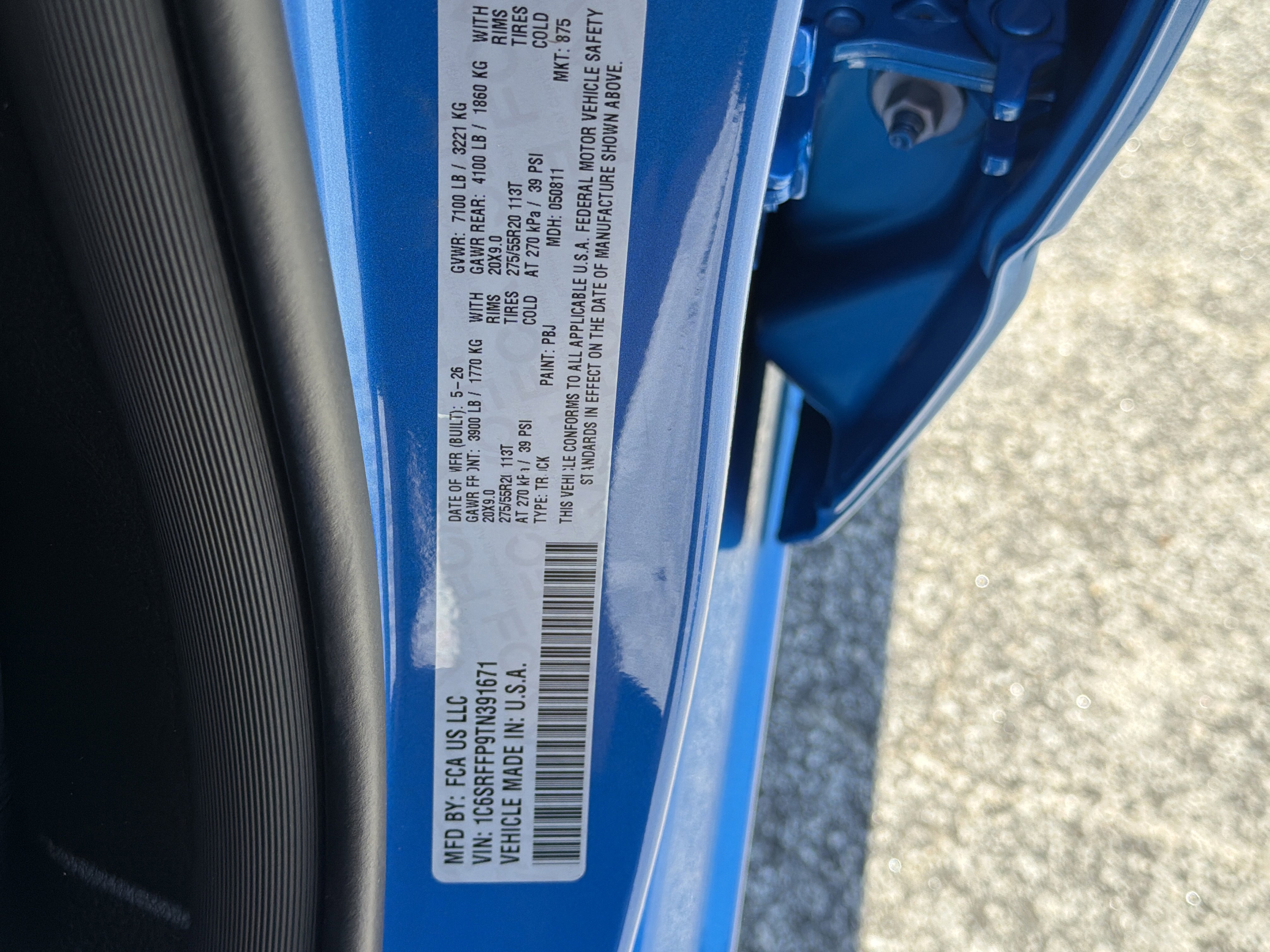 New 2026 Hydro Blue Pearl-Coat Exterior Paint RAM Big Horn image 34