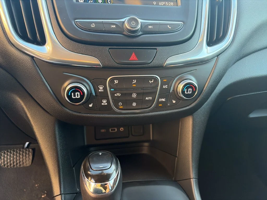 2019 Chevrolet Equinox LT - Photo 18