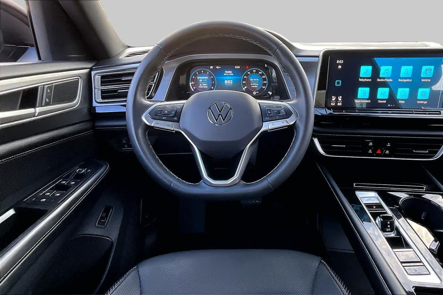 Pre-Owned 2024 Volkswagen Atlas Cross Sport 2.0T SE W/Technology
