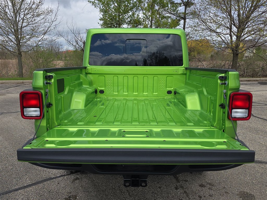 New 2026 Mojito Exterior Paint Jeep Sport S image 14