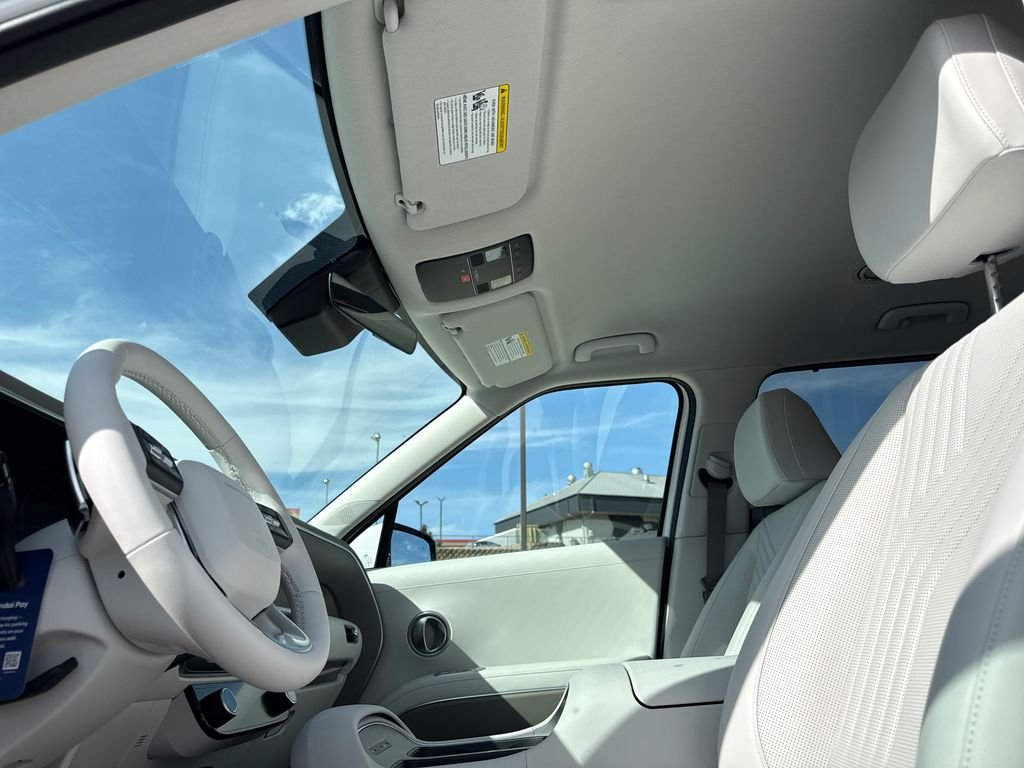 New 2026 White Hyundai SEL image 21