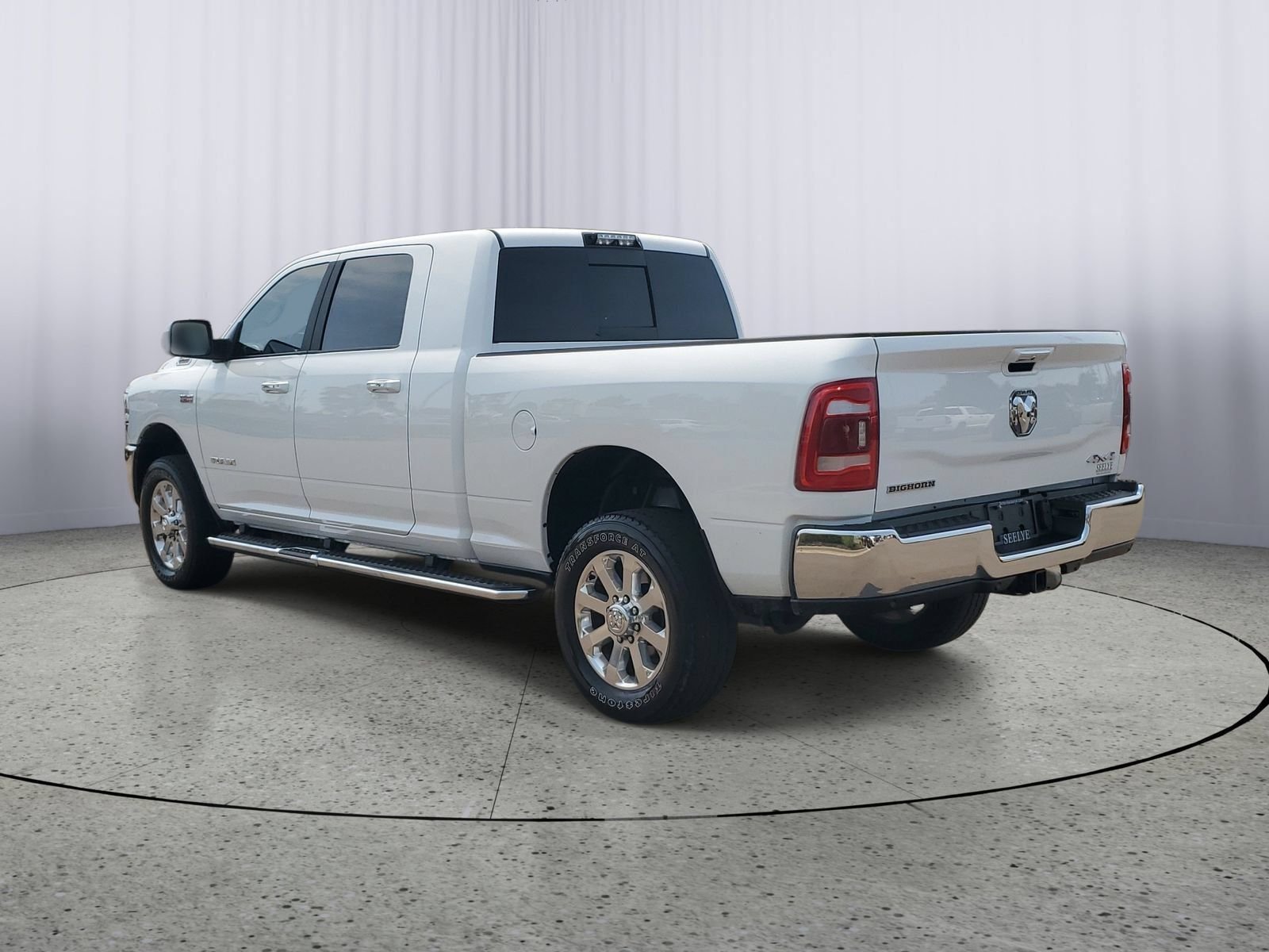 Used 2019 White Ram Big Horn image 3