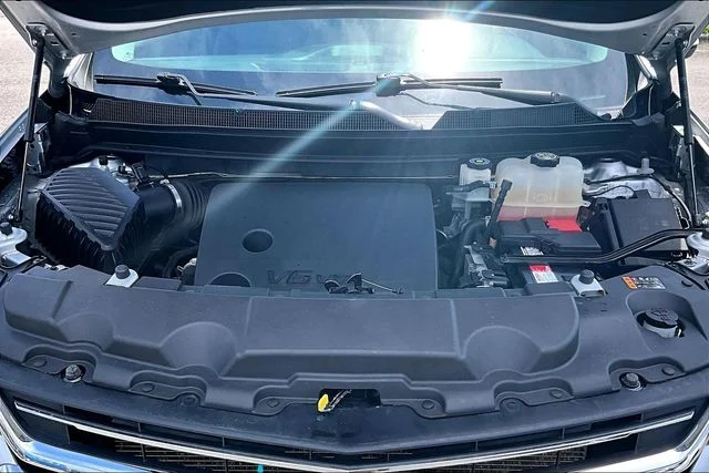 Used 2020 Silver Chevrolet LT image 34