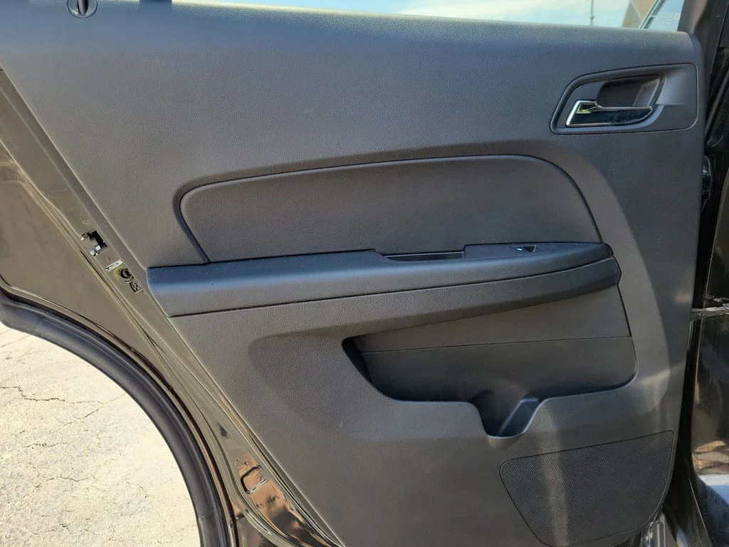 Used 2017 Black Chevrolet LT image 9