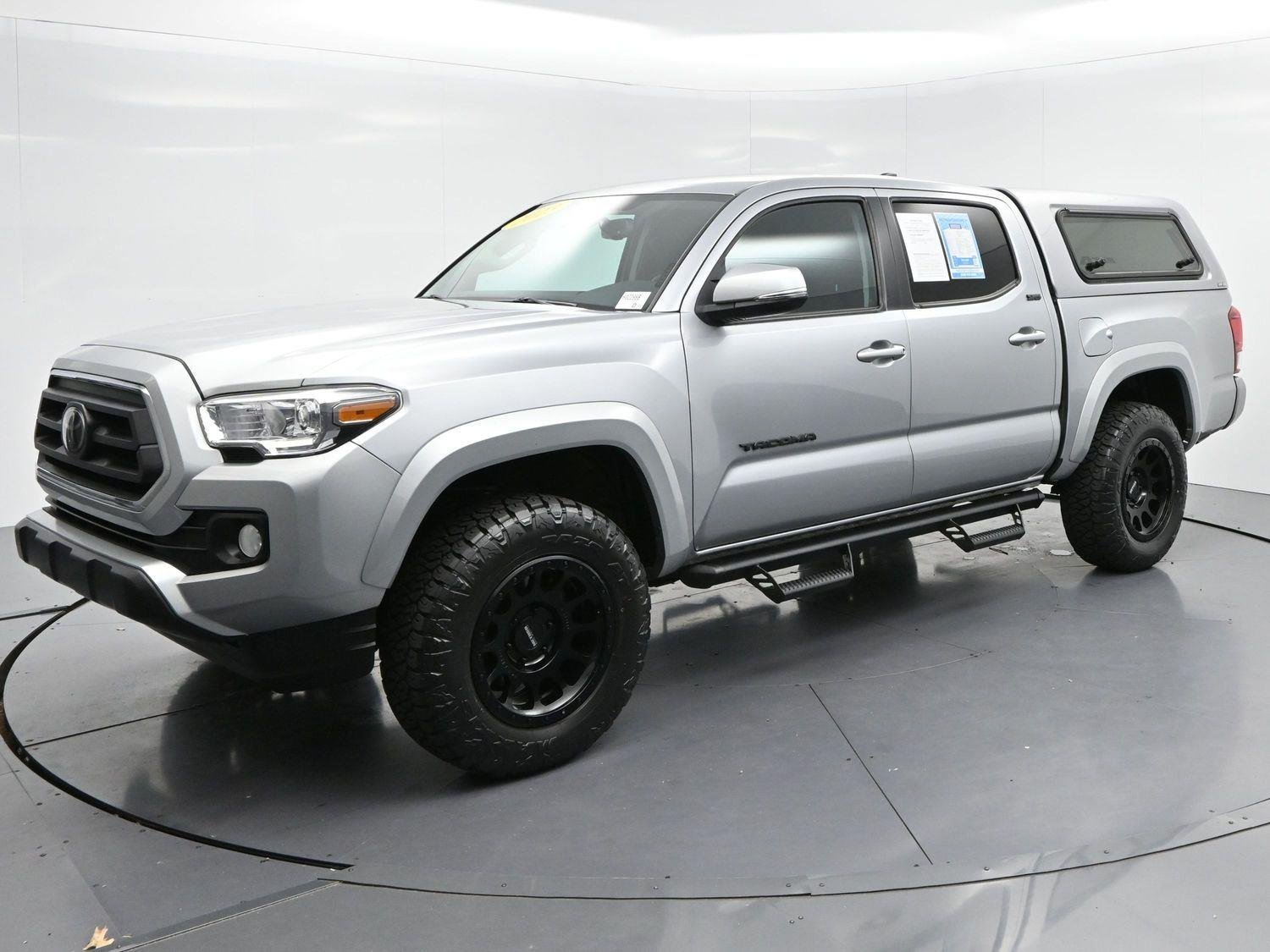 Used 2023 Celestial Silver Metallic Toyota SR5 V6 image 3