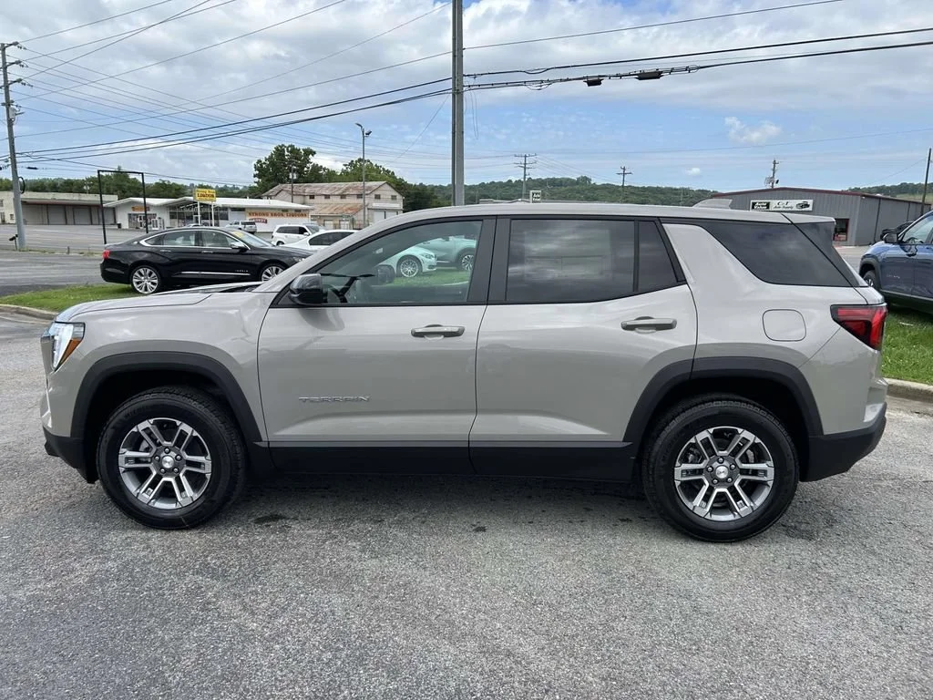 New 2027 Riverstone Metallic GMC Elevation image 7