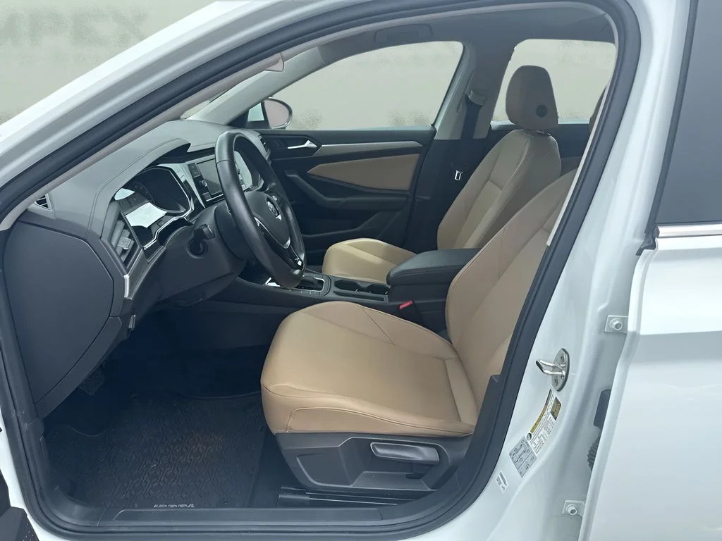 Used 2019 White Volkswagen 1.4T SE image 9