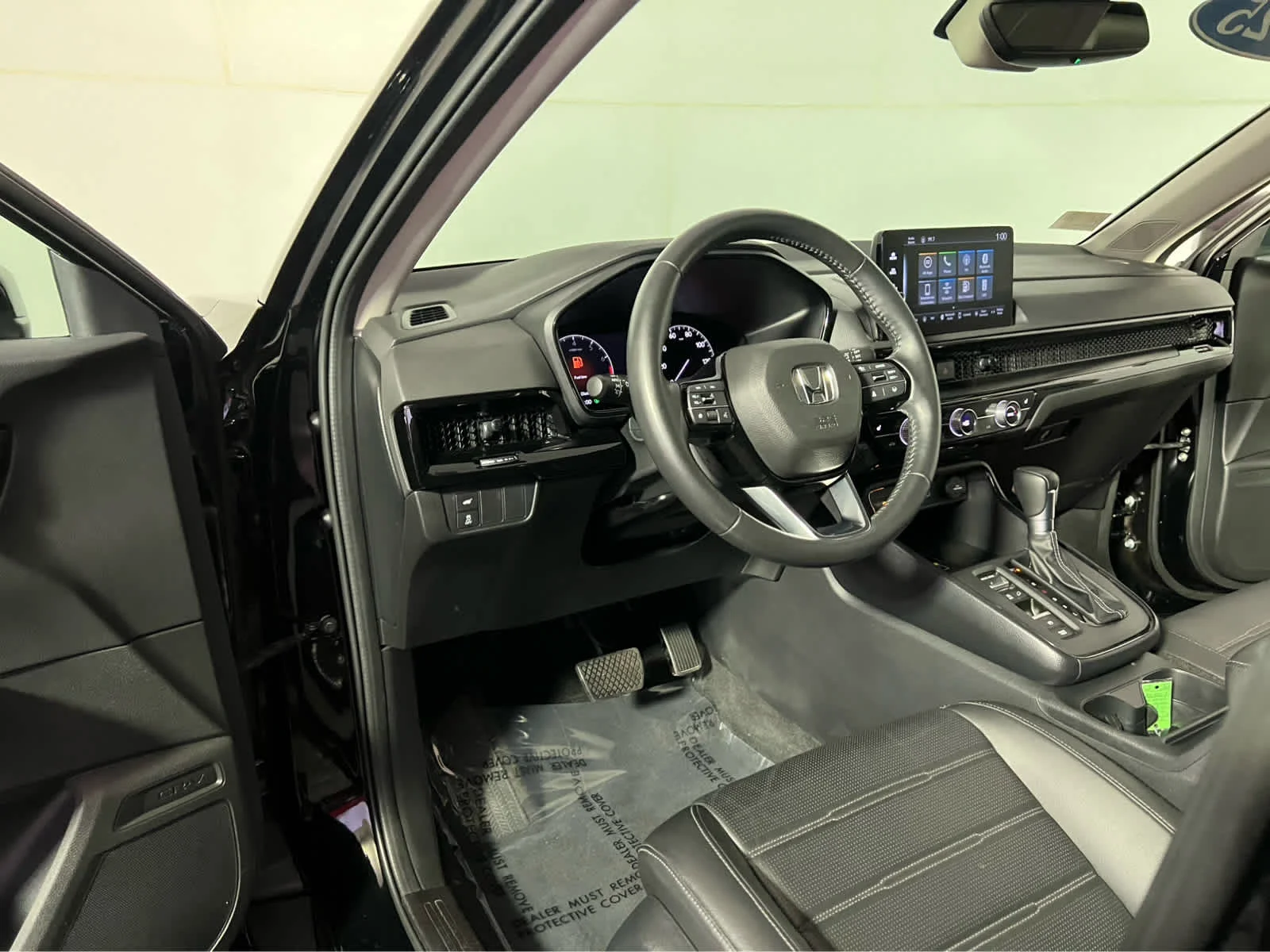 Used 2025 Crystal Black Pearl Honda EX-L image 22