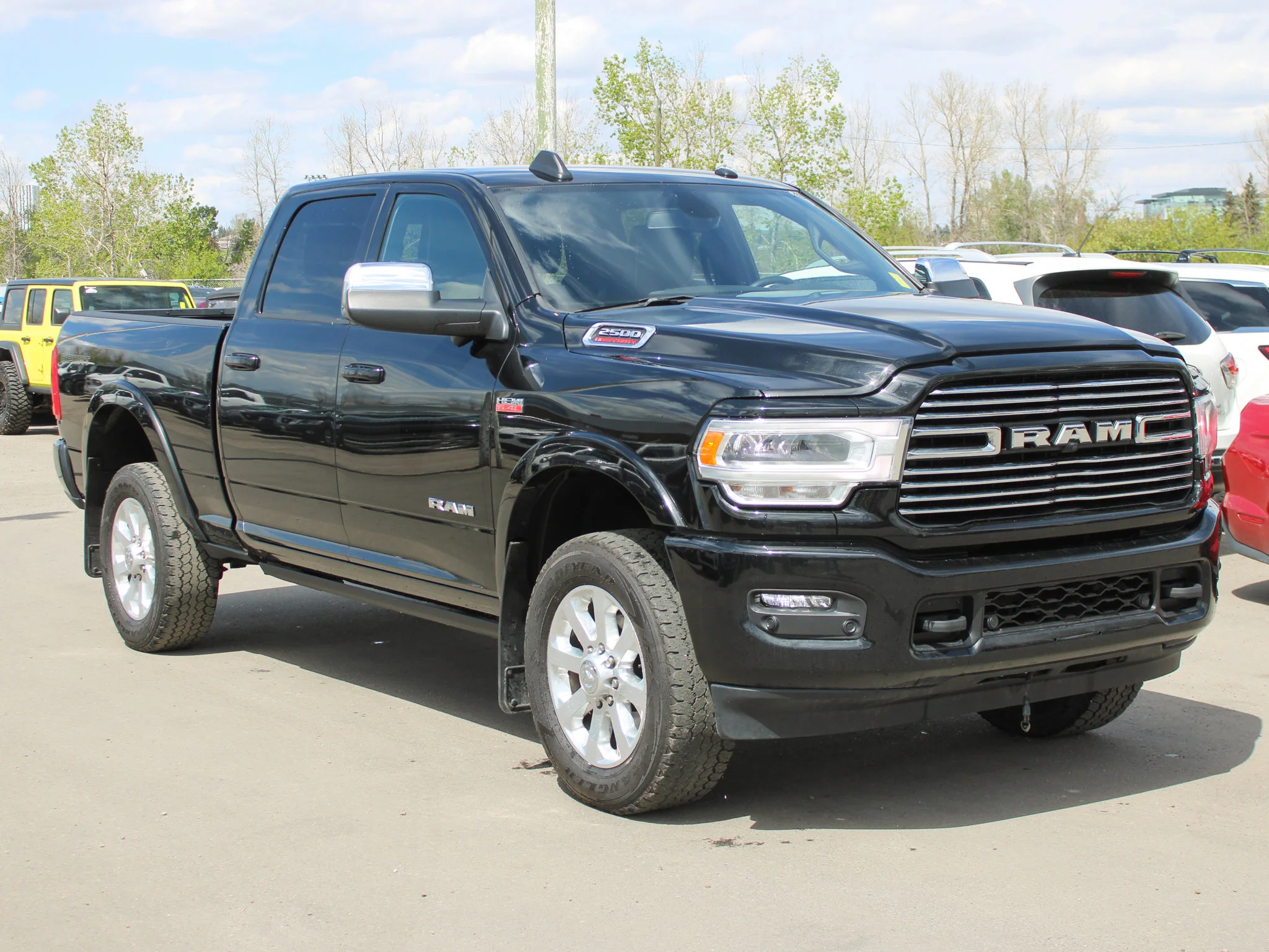 Certified Used 2022 Black RAM Laramie * Leather, Power Running Boards, Heated Seats, Towing Tech Group image 9