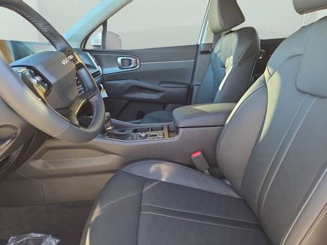 New 2026 White Kia S image 17