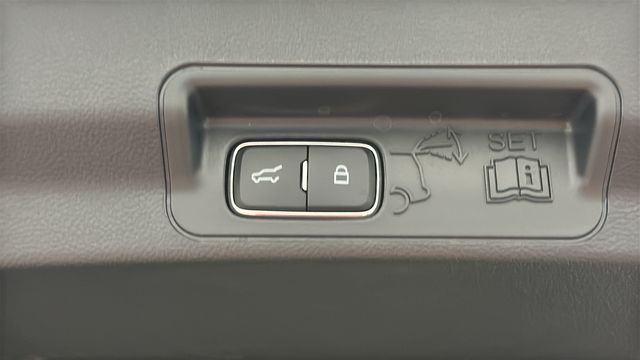 Used 2026 Carbonized Gray Metallic Ford ST-Line image 30