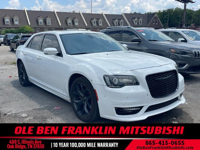 Pre-Owned 2023 Chrysler 300 Touring L RWD Sedan
