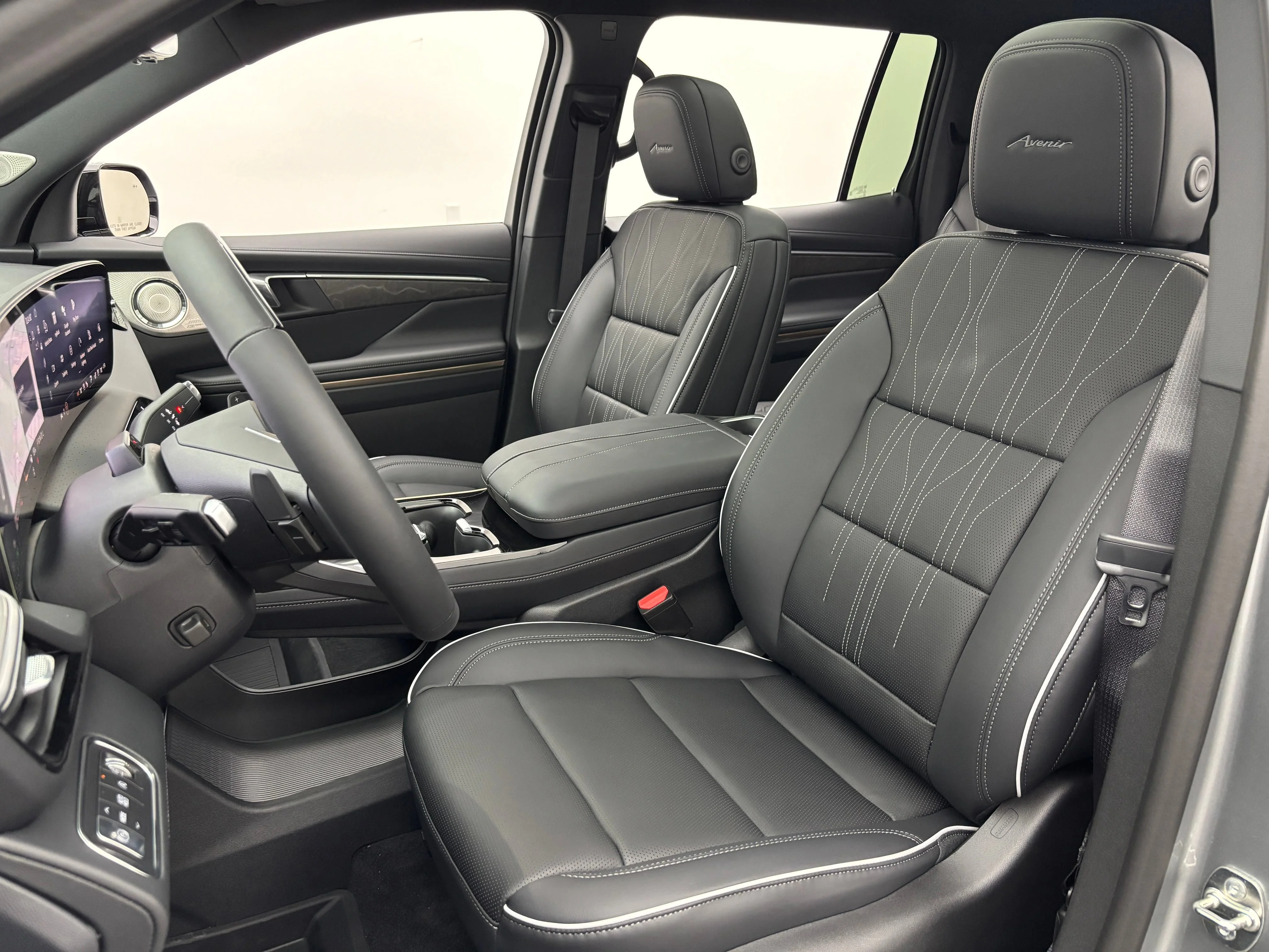 2026 Buick Enclave Avenir - Photo 22