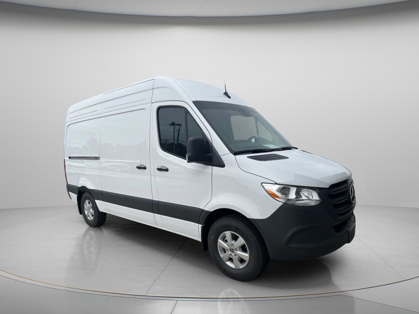 Used 2024 Arctic White Mercedes-Benz  image 5
