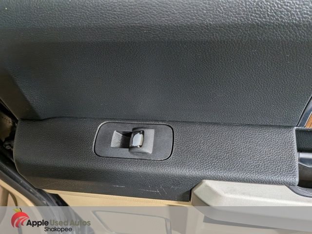 Used 2016 Black Ford Lariat image 33