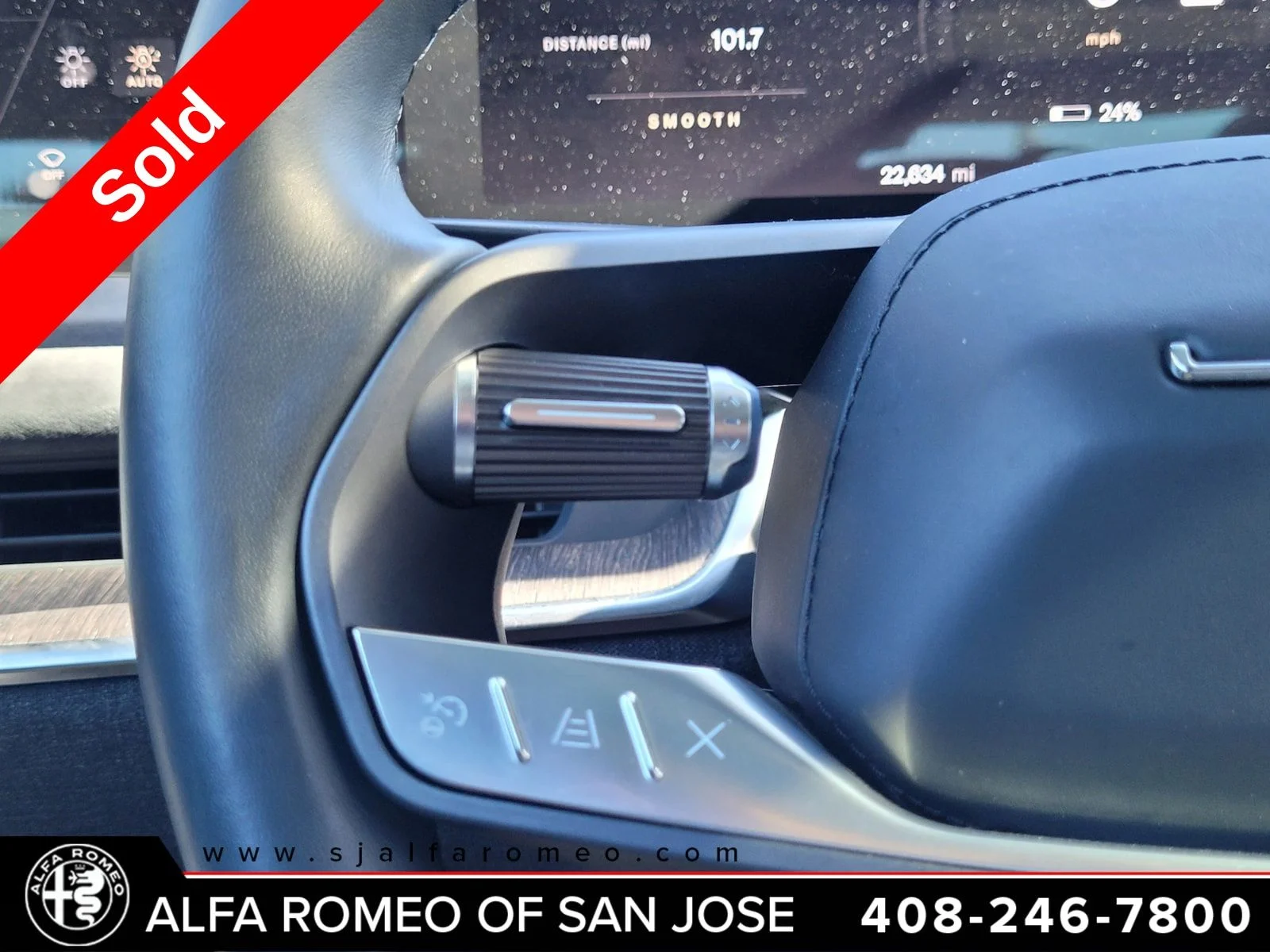 Used 2023 Silver Lucid Grand Touring image 16