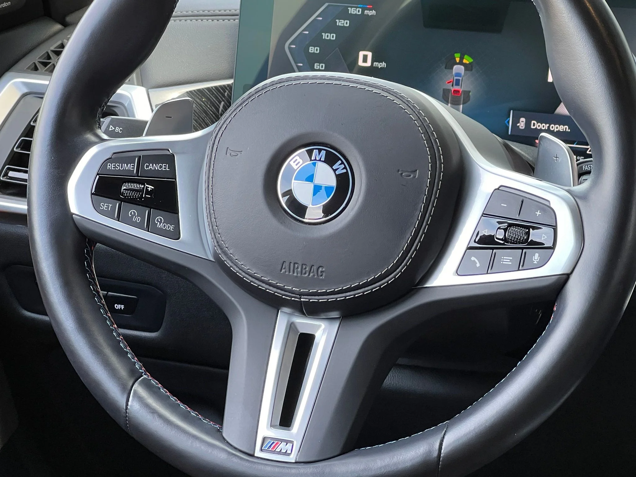 Used 2024 Gray BMW M60i image 25
