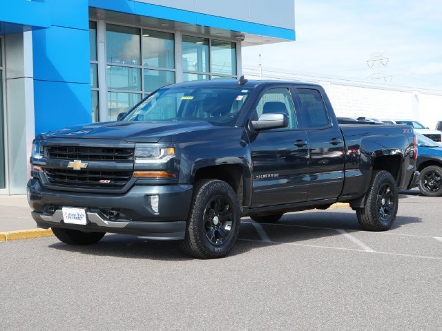 Used 2019 Chevrolet Silverado 1500 LD LT Z71 with VIN 2GCVKPEC7K1177826 for sale in Roseville, Minnesota