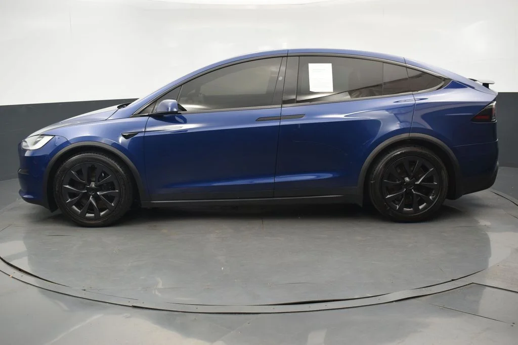 Used 2023 Tesla Model X Long Range with VIN 7SAXCBE59PF382856 for sale in Naperville, IL