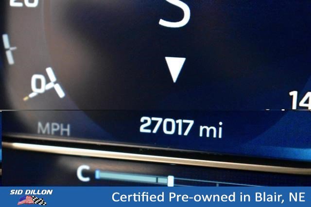 Used 2025 Summit White Chevrolet LTZ image 16