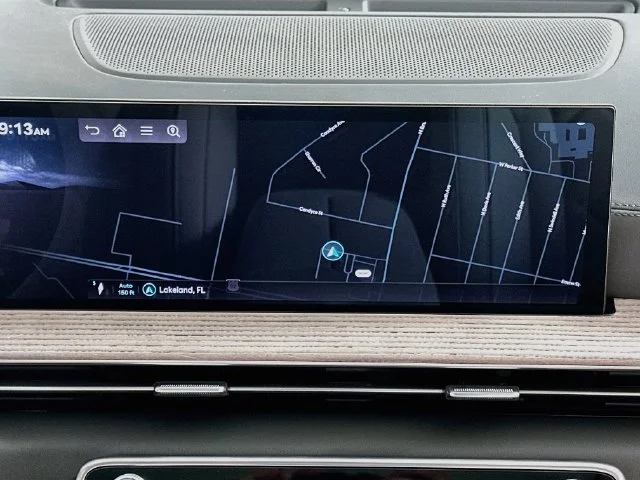 New 2027 Silver Genesis 3.5T Prestige image 17