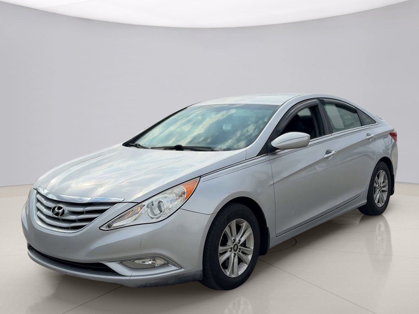 2013 Hyundai Sonata GLS I4 A/T's photo