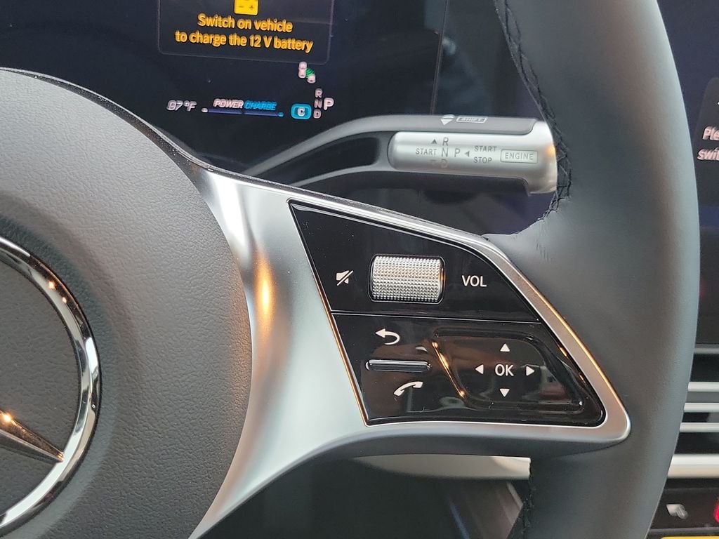 New 2027 Polar White Mercedes-Benz CLA 220 image 23