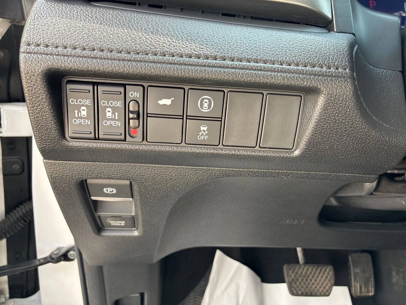 2024 Honda Odyssey EX-L - Photo 20