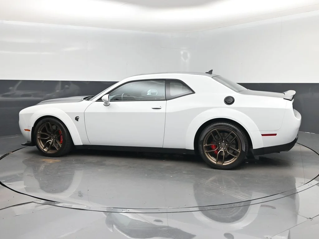 Used 2023 White Dodge SRT Hellcat Widebody image 10