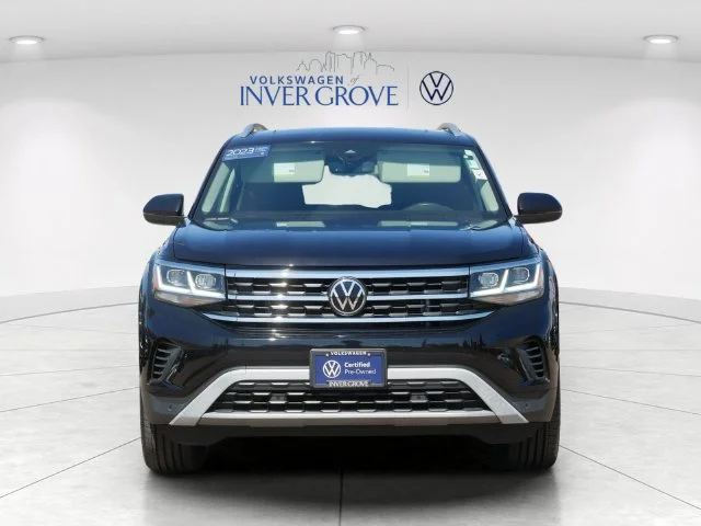 Certified Used 2023 Black Volkswagen SEL image 2