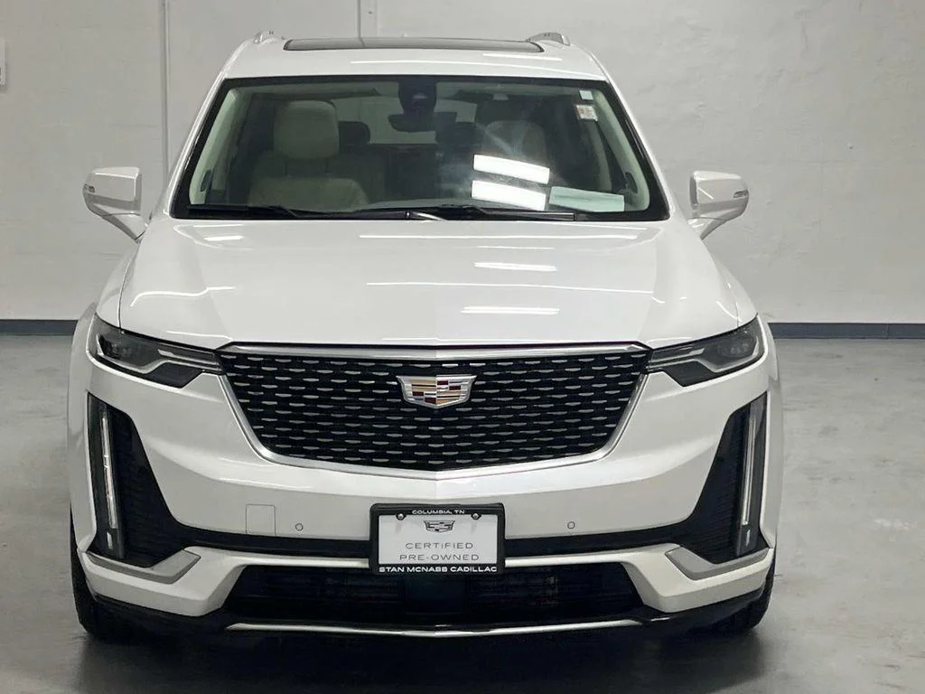 Used 2023 Crystal White Tricoat Cadillac Premium Luxury image 3