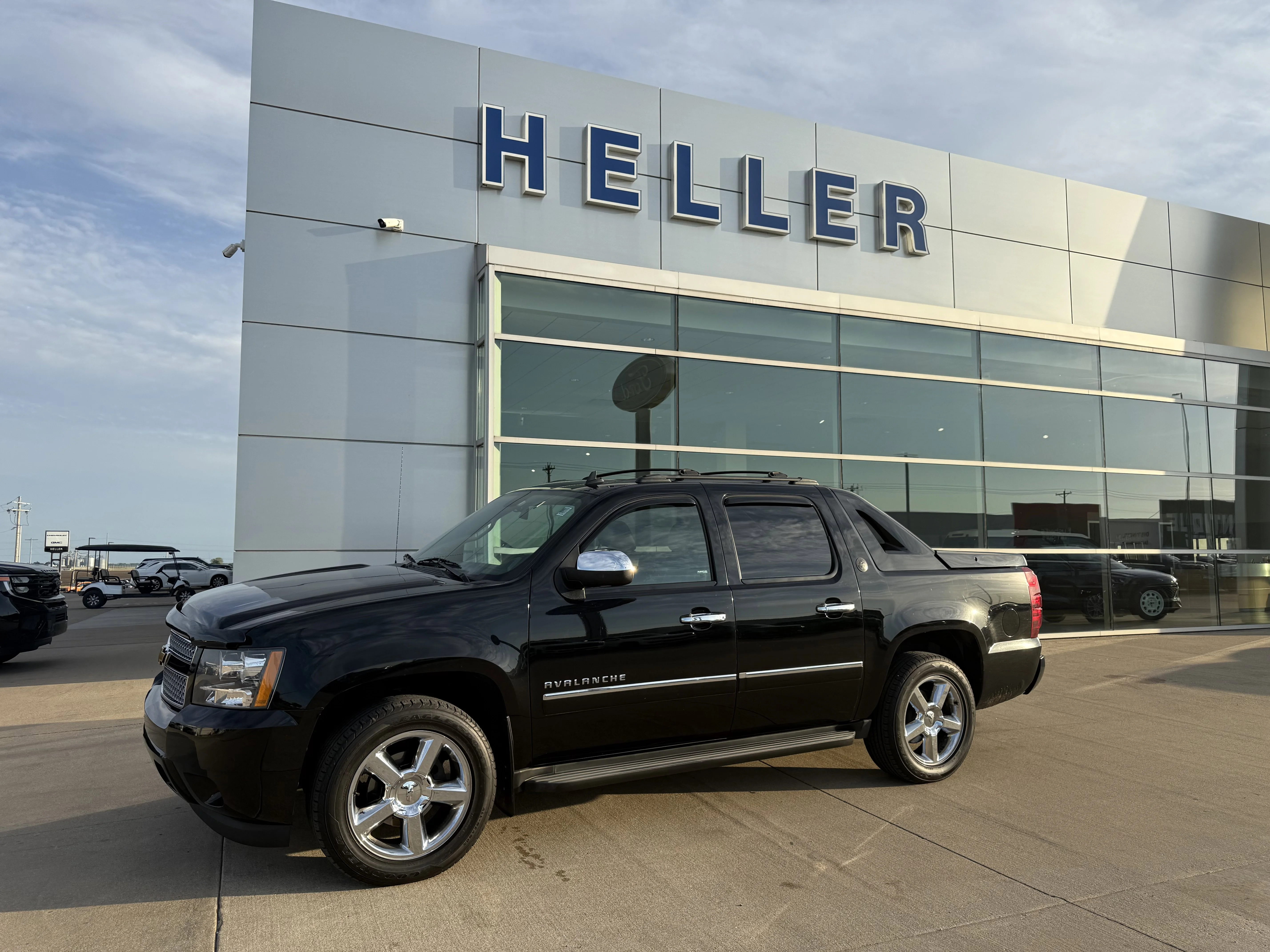 Used 2013 Black Chevrolet LTZ image 3