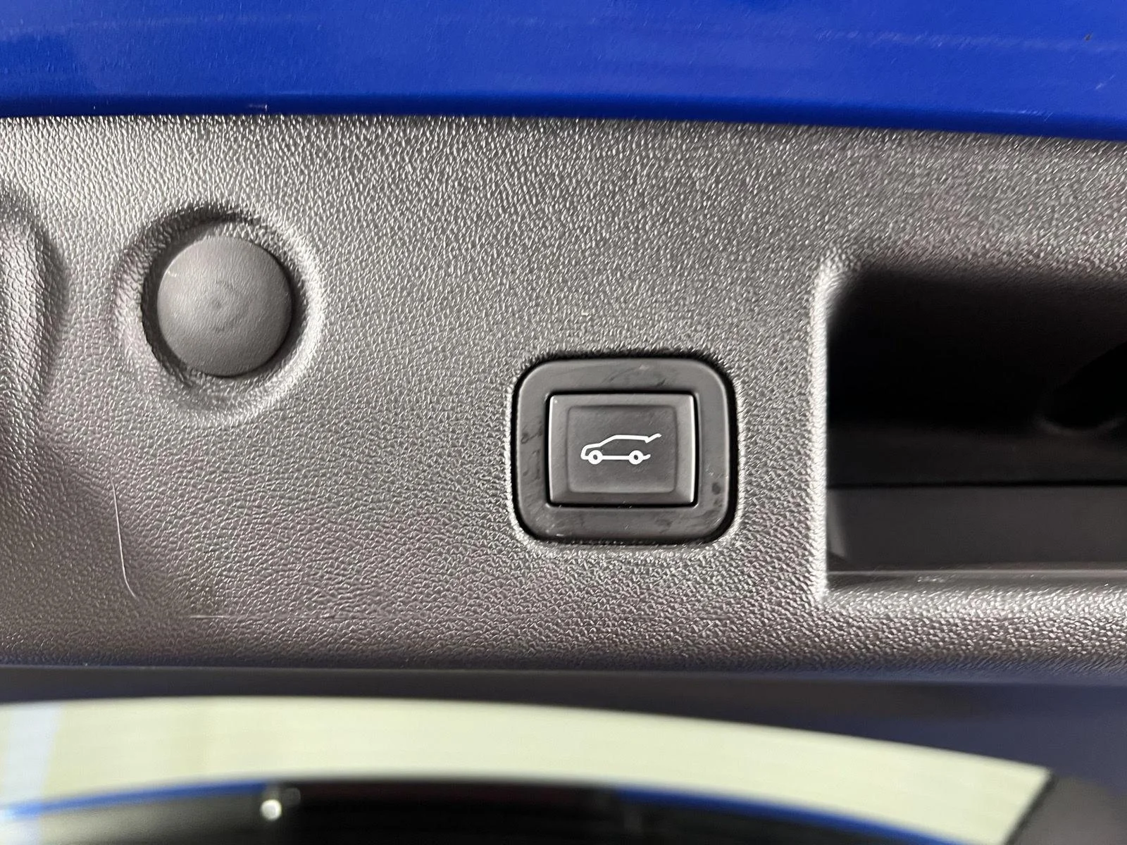 Used 2024 Riptide Blue Metallic Chevrolet RS image 25