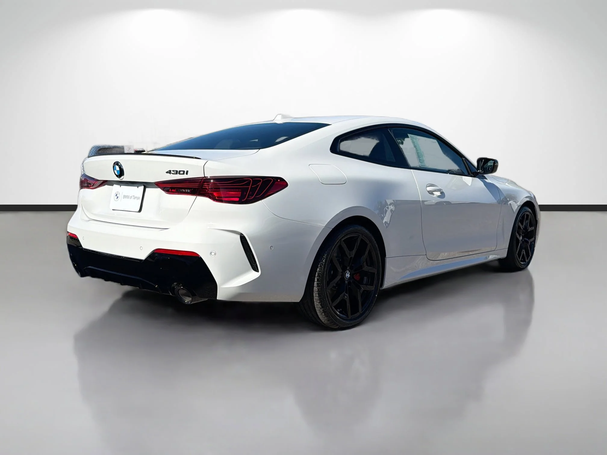 New 2026 Alpine White BMW 430i image 3