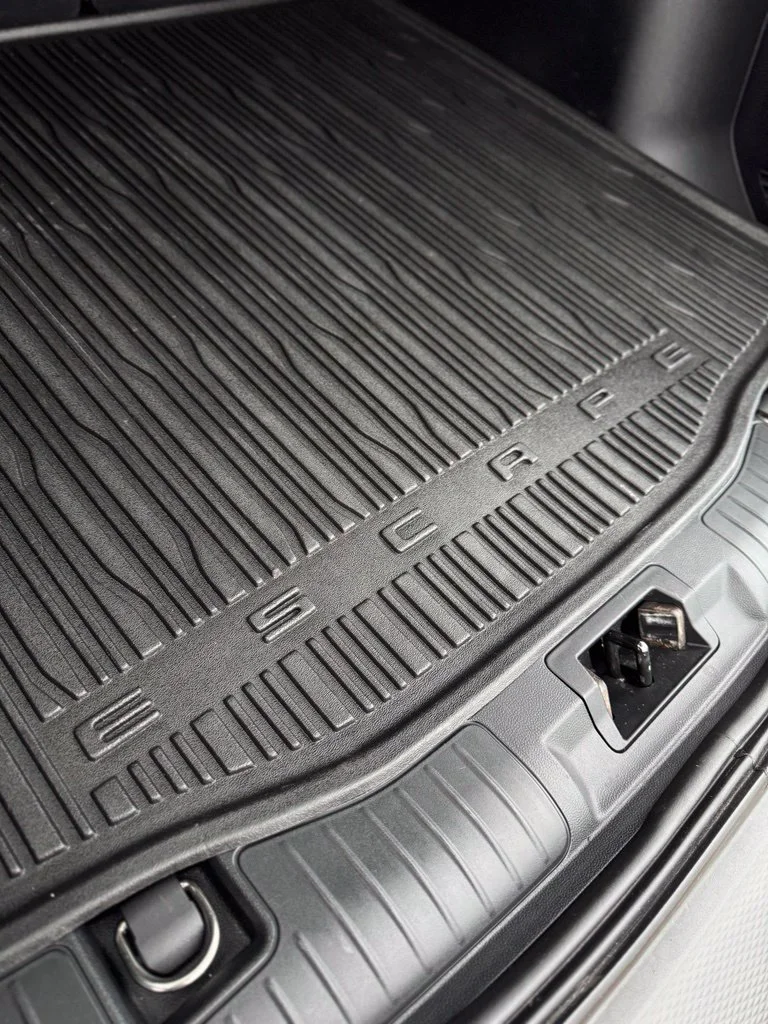 Used 2022 Black Metallic Ford SEL image 39