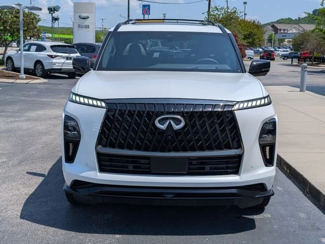 New 2026 RADIANT WHITE INFINITI SPORT image 10